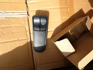 Panel de interruptores de control de Sinotruck Parts Wg1664331062