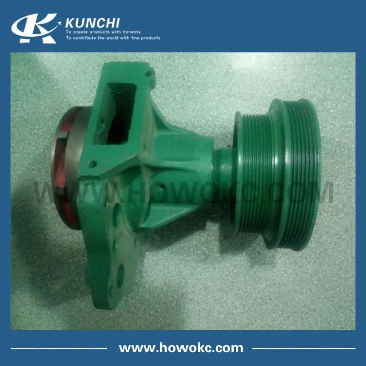 Sinotruk HOWO Golden Prince Water Pump VG1062060250